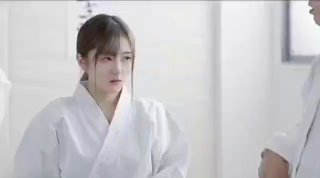 【顶级收藏火爆巨乳】口活惊人的反差婊约拍极品巨乳粉逼兼职模特 拍摄完加钱就给操了爆射